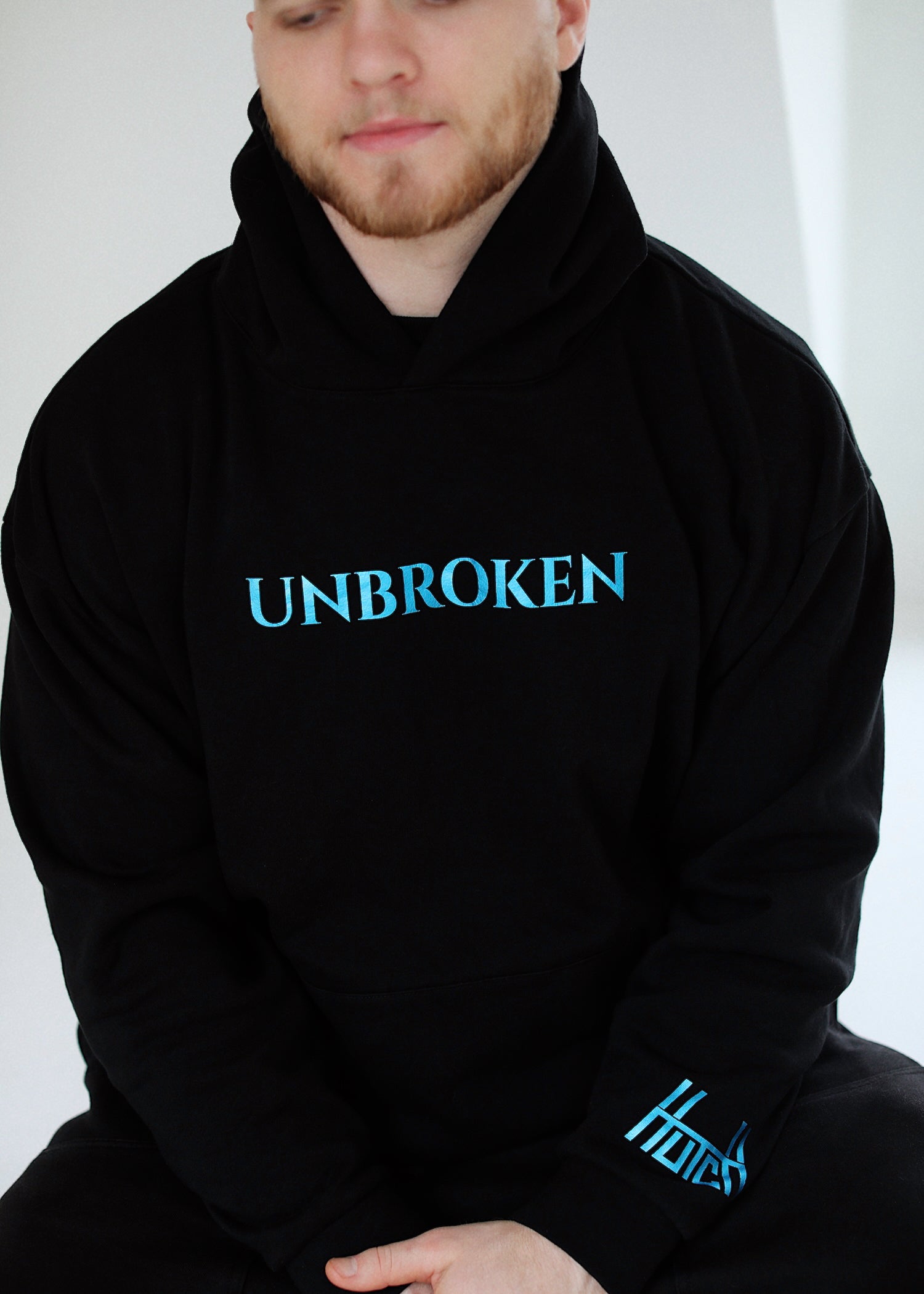 Aidan Hutchinson Unbroken Hoodie – House of Hutch