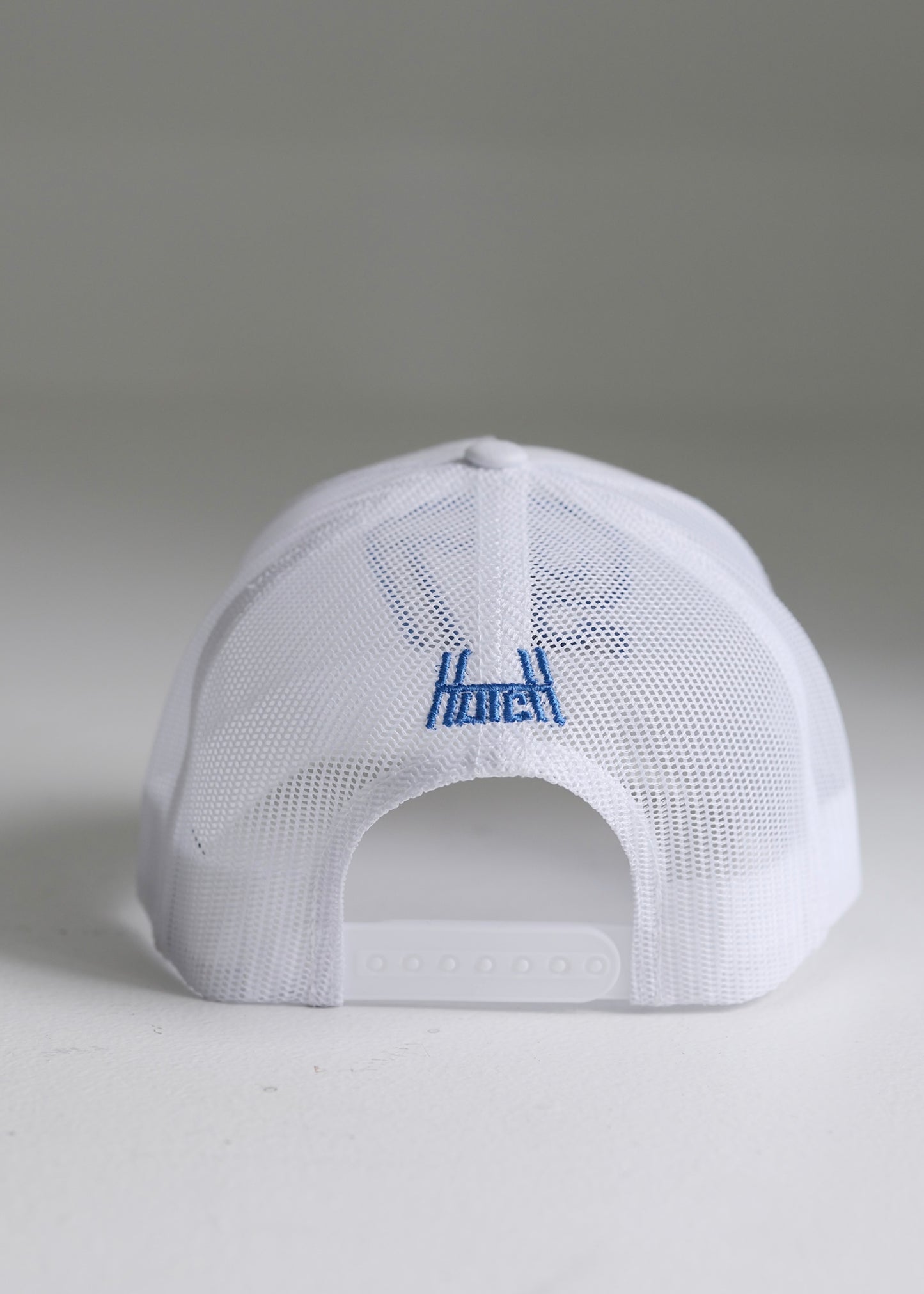 PREMIUM 97 Trucker - White